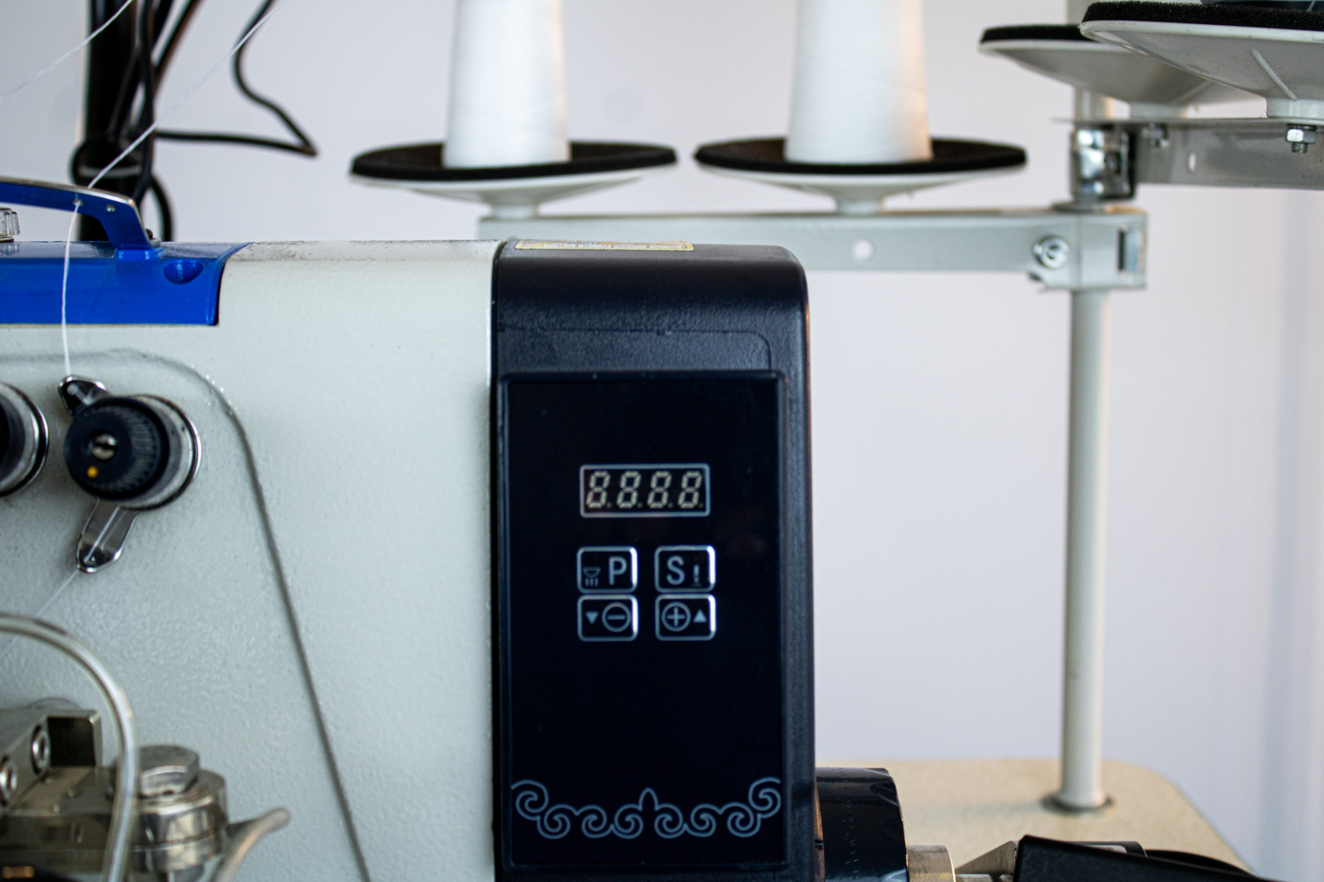 SM-QS90D-4