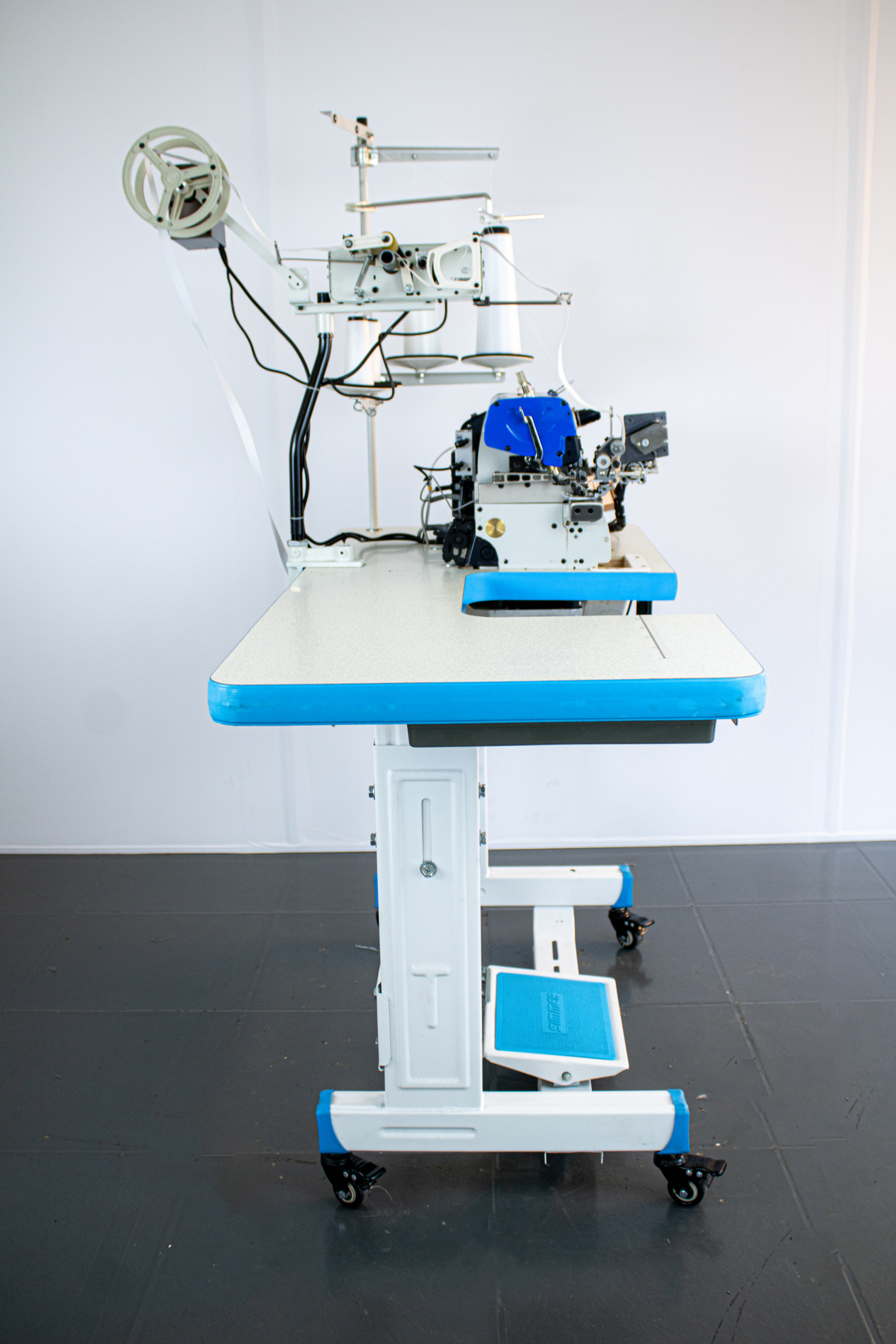 SM-QS90D-4